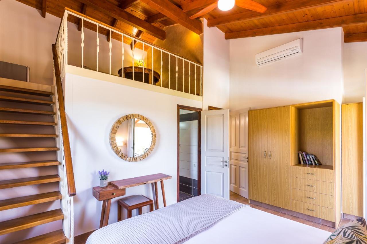 Villa St Nicholas House With Private Heated Pool Dassia  Bagian luar foto