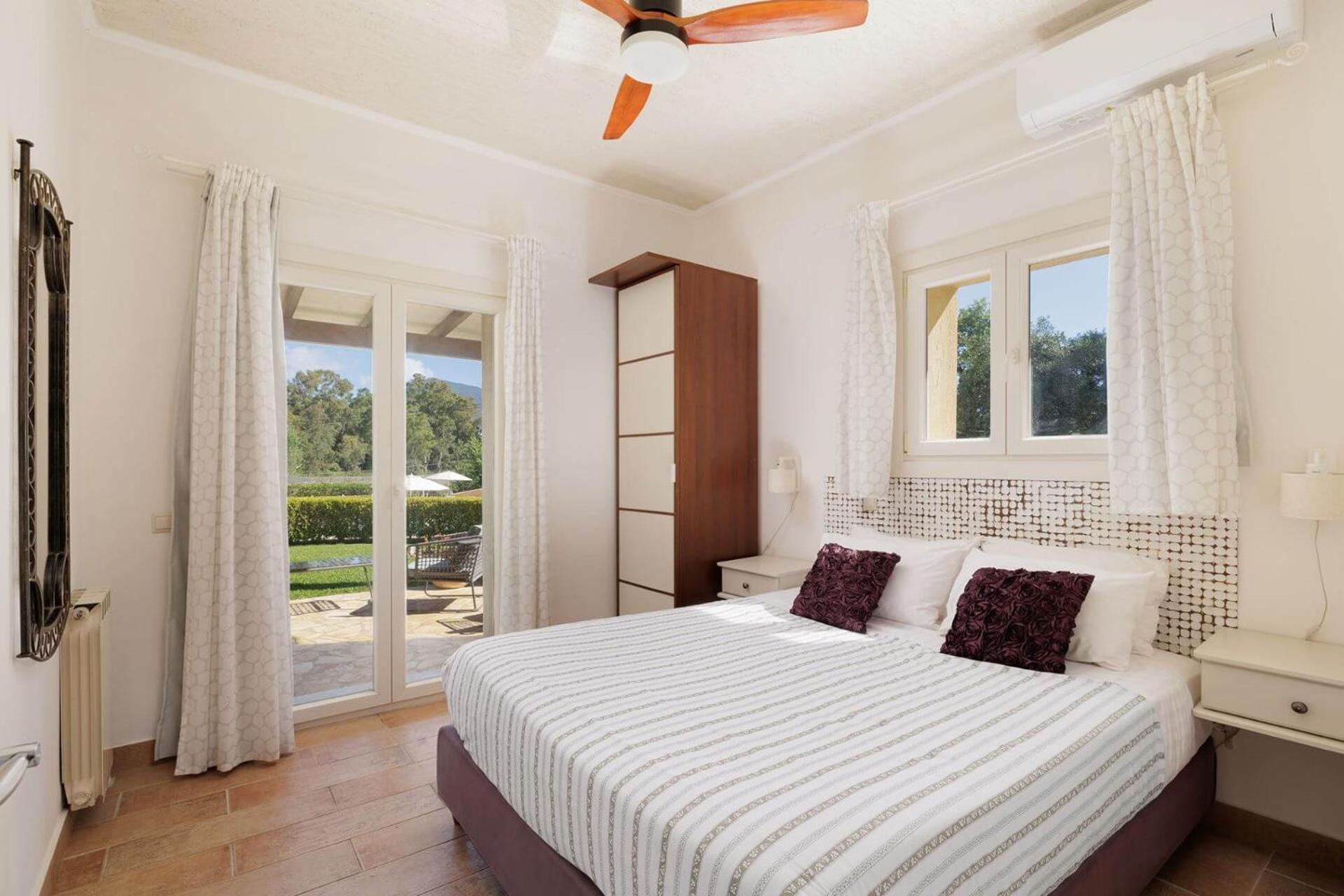 Villa St Nicholas House With Private Heated Pool Dassia  Bagian luar foto