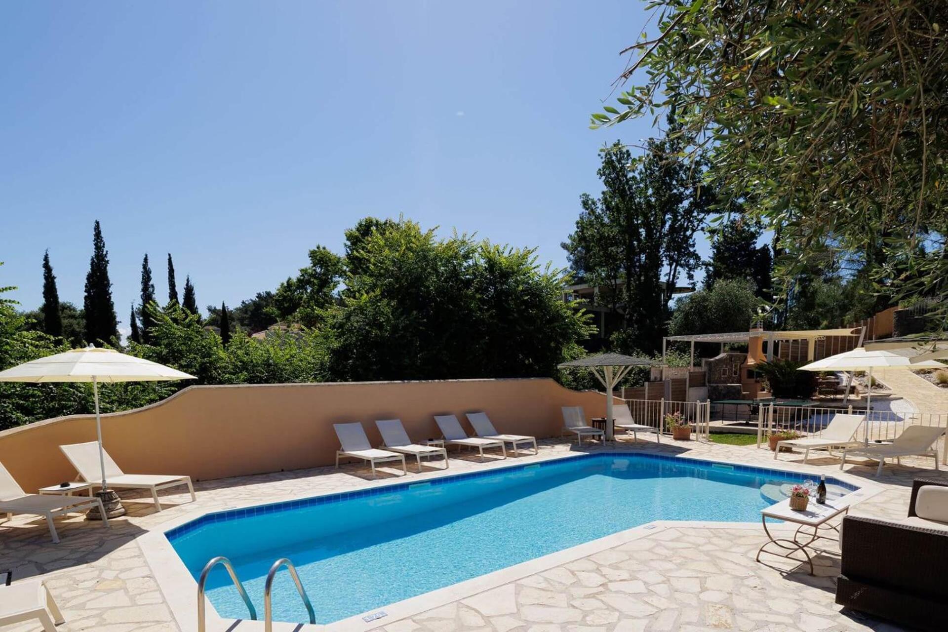 Villa St Nicholas House With Private Heated Pool Dassia  Bagian luar foto