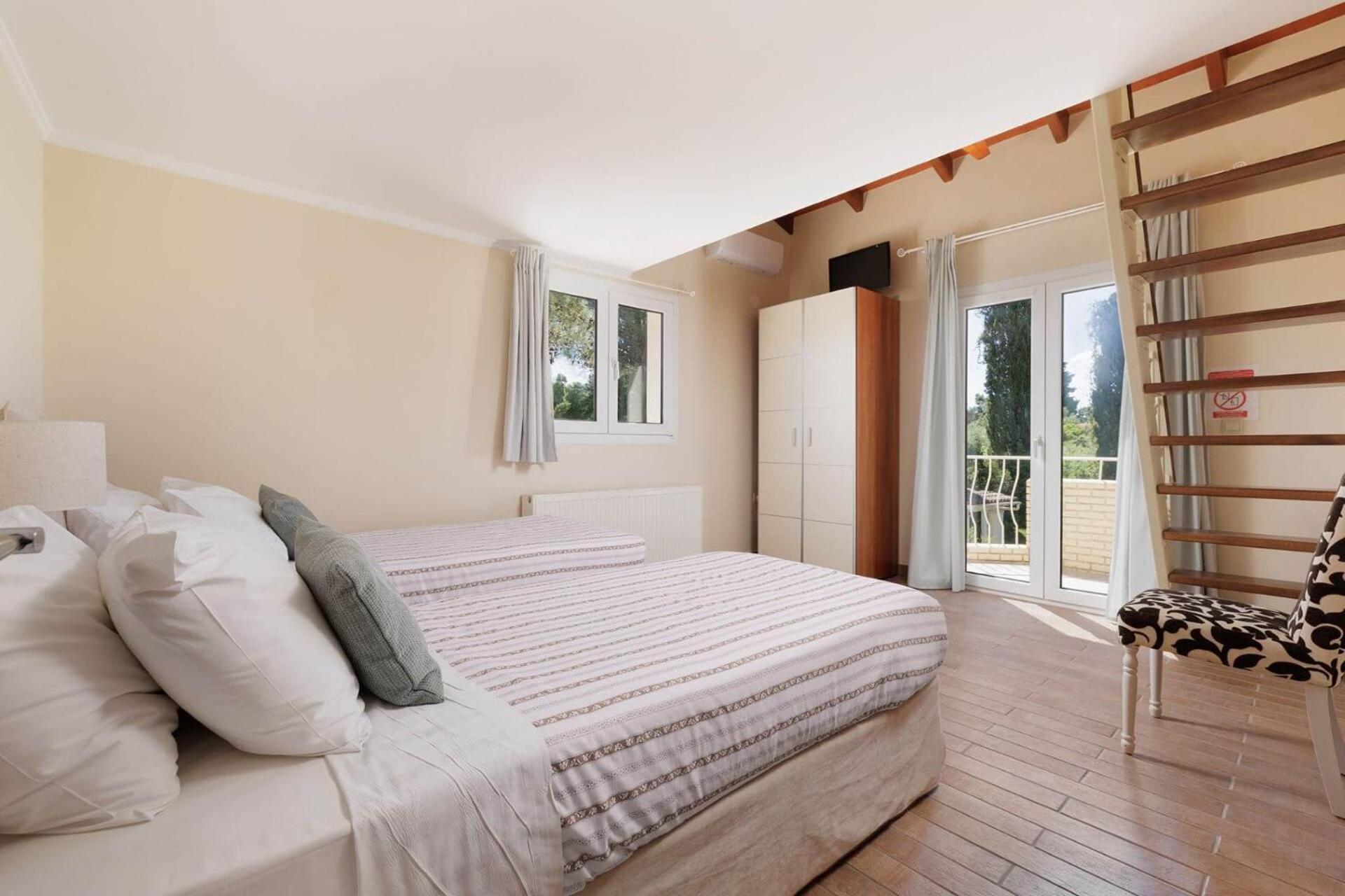 Villa St Nicholas House With Private Heated Pool Dassia  Bagian luar foto